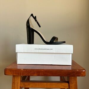 Black block heel • women’s size 10